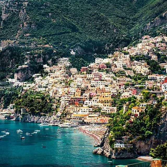 Private 6 Hour Trip From Naples to Pompeii and Vetri sul