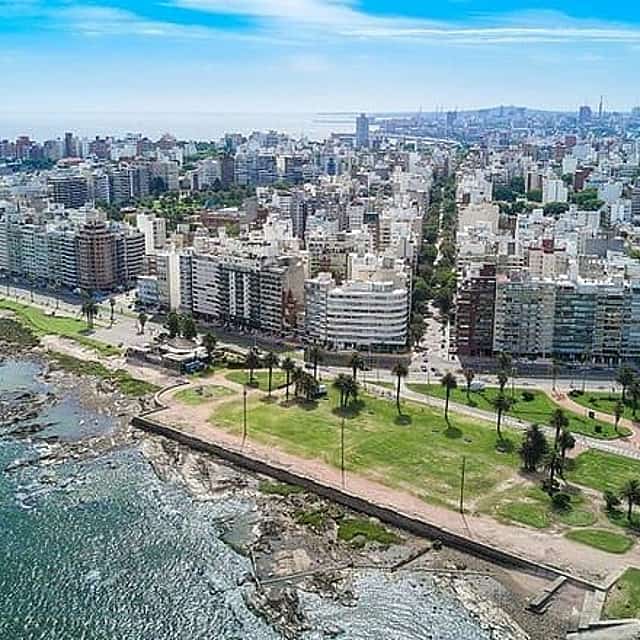 Montevideo, City Tour from Colonia del Sacramento or Punta del Este