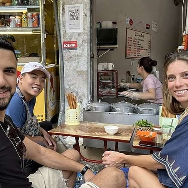 Small Group Hanoi Street Food Walking Tour with Local Guide