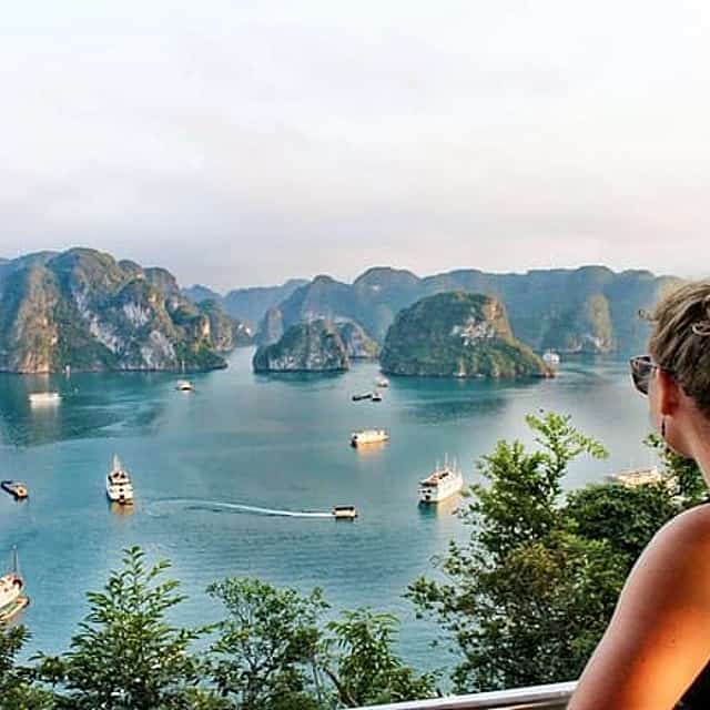 Full Day Tour to Halong with Cave and Titop island from Hanoi
