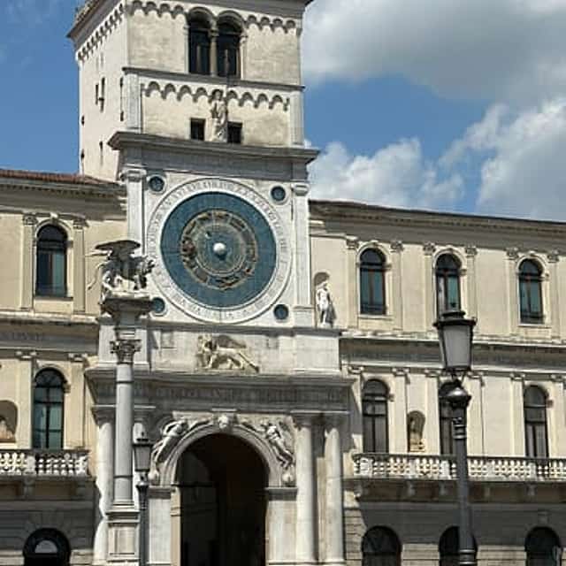 Experience Padua like a local from Venice