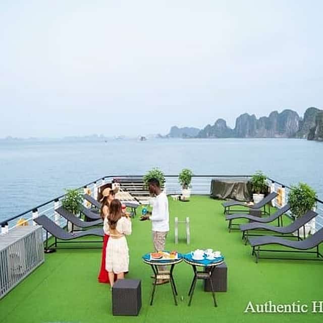 La Casta Daily Cruise - Luxury 5 Star Day Tour in Ha Long Bay