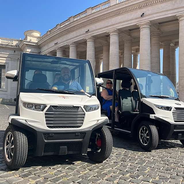 Ιδιωτική περιήγηση στο κέντρο της Ρώμης με Golf Cart, με τοπικό οδηγό και στάσεις για φωτογραφίες
