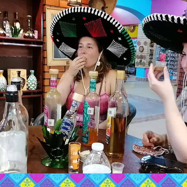 Taco Tour Cancun: City Tour, Tacos, Tequila, Beer & Shopping
