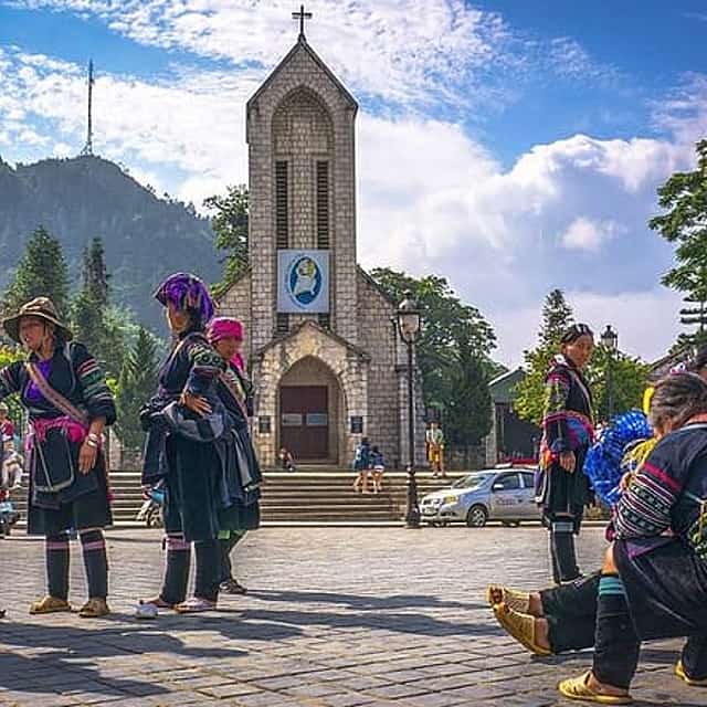 From Hanoi: 2-Day Hotel 4 Star Overnight Sapa Tour