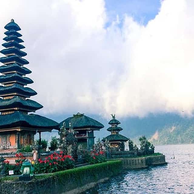 Nungnung Waterfall,Jatiluwih Heritage UNESCO and Bedugul Tour