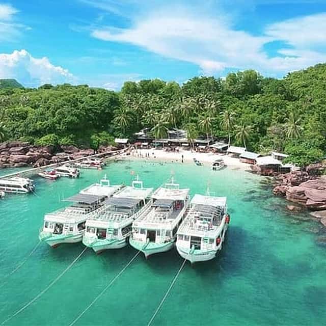 Phu Quoc Boat Trip with Three Islands and Cable car