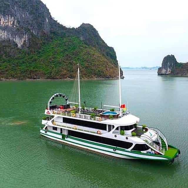 Hanoi: BEST Halong Bay 5-Star Day Cruise, Buffet Lunch, Limousine