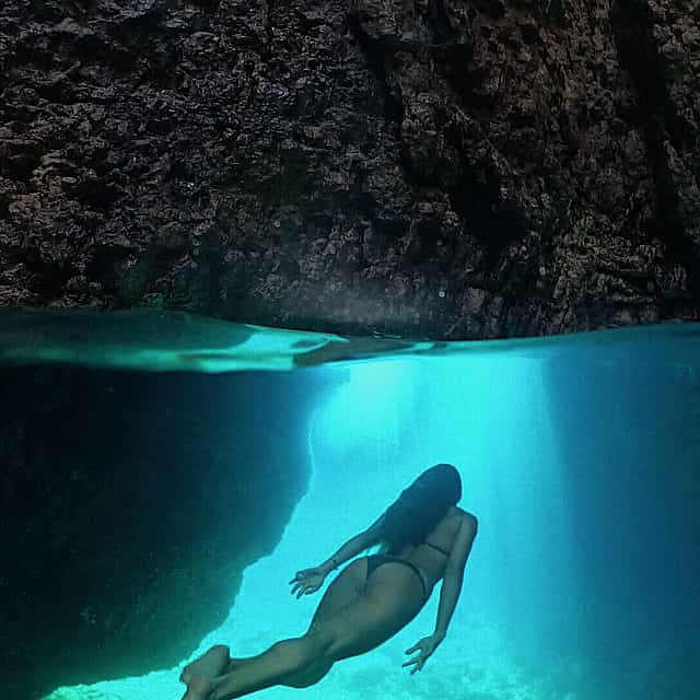 Kayak Tour with Cave Experience