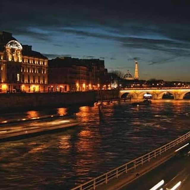 Private Night Tour a Parigi con prelievo in hotel