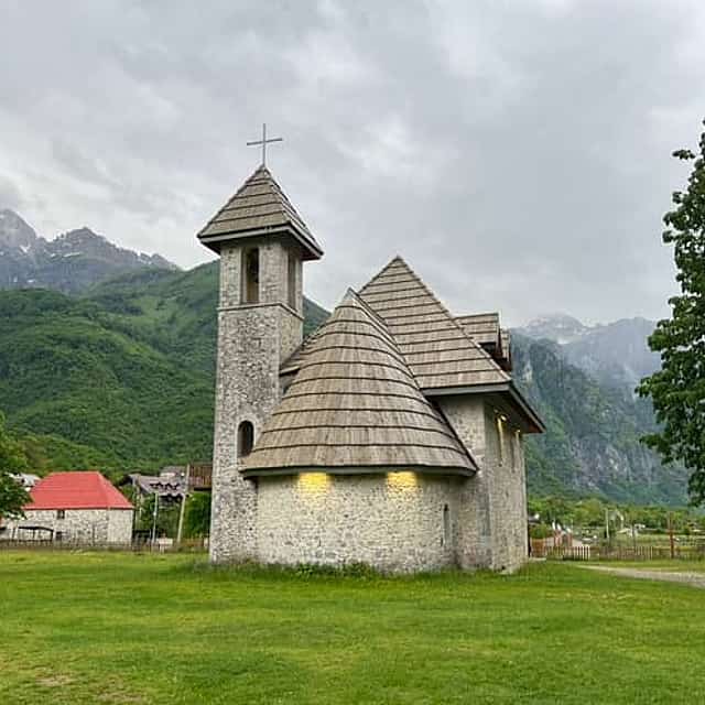 Daily tour from Shkodër: Bogë - Theth