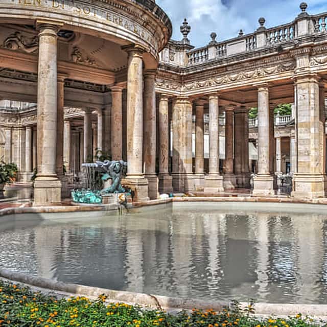 2-Day Private Florence Spa & Wellness: Classic Heritage & Natural Cave Experience