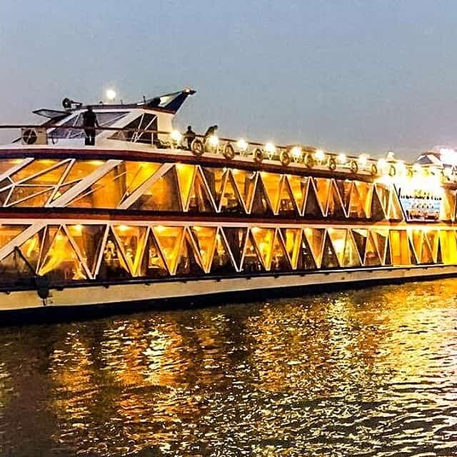 5-Star Luxury Dinner Cruise on the Nile in Cairo with Live Belly Dancer