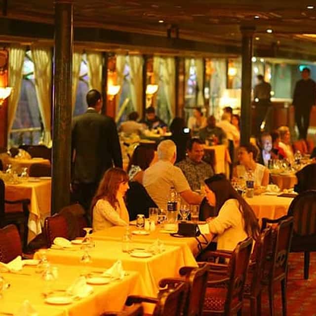 3-Hour Private Nile Maxim Dinner Cruise in Nile River