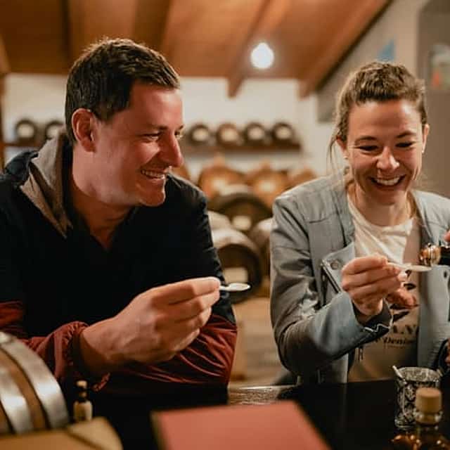 Modena: prestige guided tour and tasting of superb Balsamic Vinegar (French)