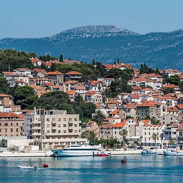 Dubrovnik'ten Split'e Yerel Şoför ile Özel Doğrudan Transfer