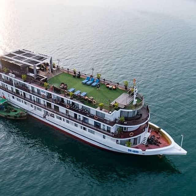 5-STAR Amanda Cruise - Ha Long Bay Explorer - 2 Days 1 Night