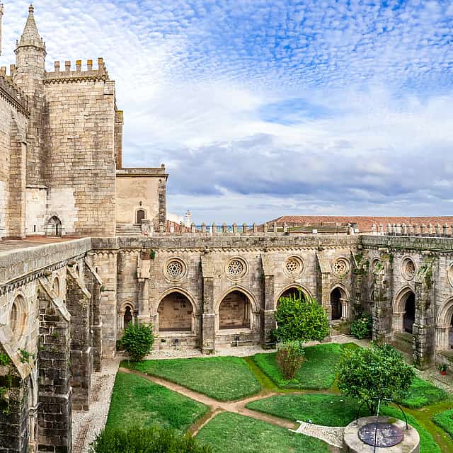 Private Tour From Lisbon | Évora (Wine and Cork)