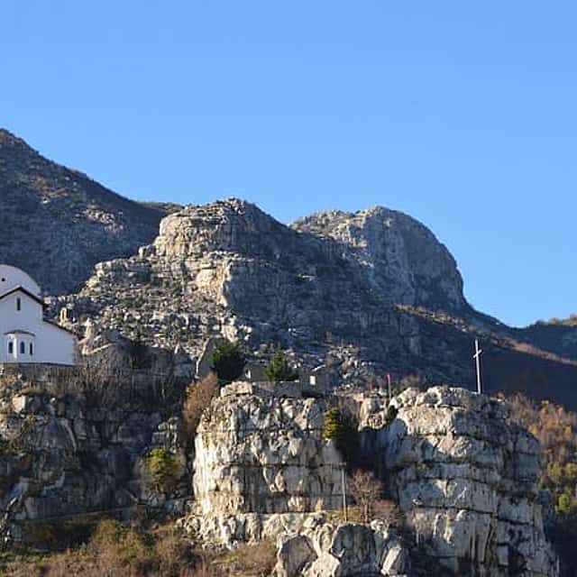 Hiking in Rubik Tour