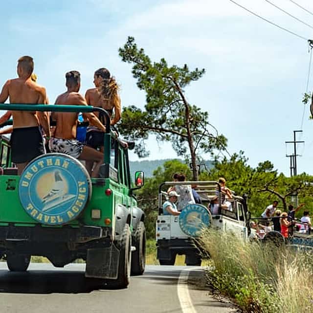 Green Canyon Jeep Safari with Lunch, Waterfall and Boat Trip