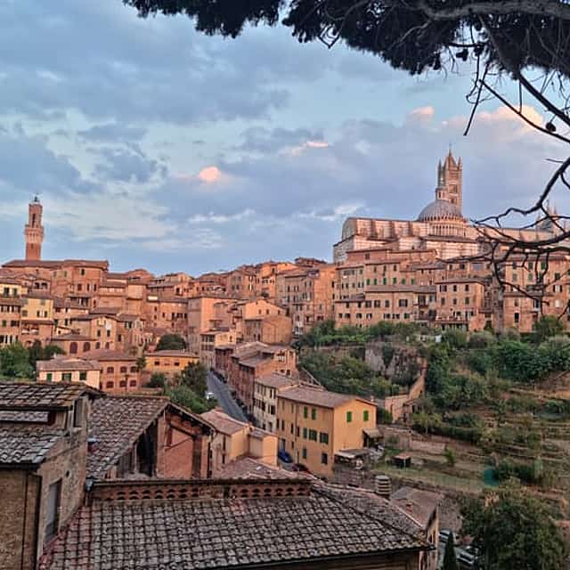 Excursión a la Toscana desde Roma con degustación de productos y vinos locales