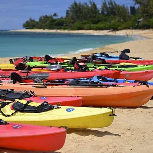 Tel Aviv Beach: Kayak Rental at Beach Club