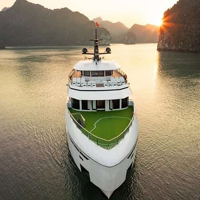 Hera Luxury Day Cruise 07 Hours on Bay from Tuan Chau Harbor