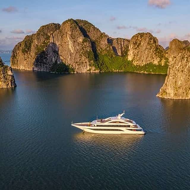 Leona Cruise - Explore Halong Bay 07 Hours on Top Notch Cruise