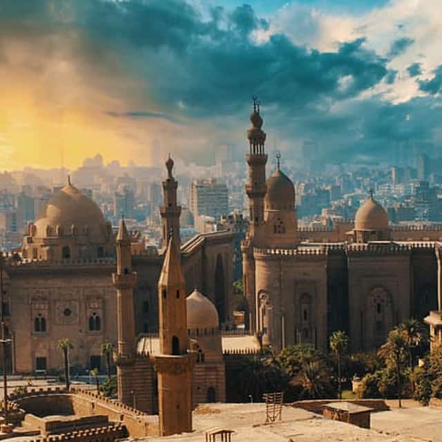 Cairo Contrast: Islamic and Coptic Heritage tour