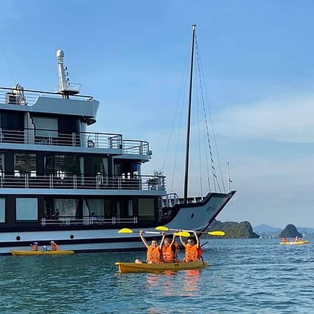 5-Days Package Tour Northern Vietnam Hanoi Ninh Binh Ha Long Bay