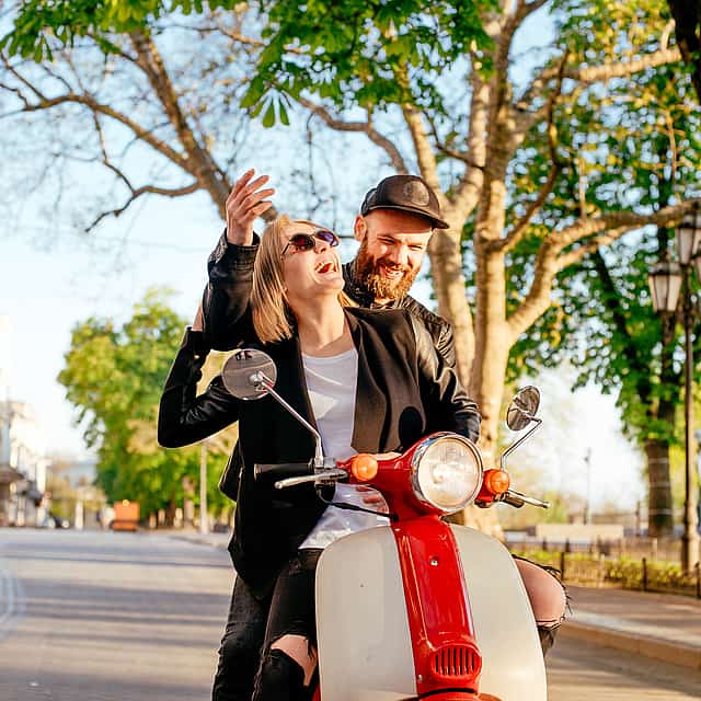 Alquiler diario de Vespas en Roma
