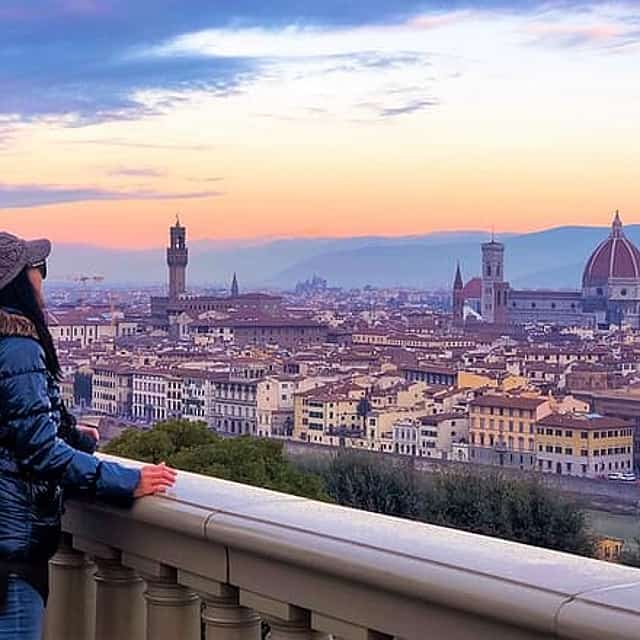 Florence & Pisa Private Tour w/ Lunch & Luxury Car | Port Option