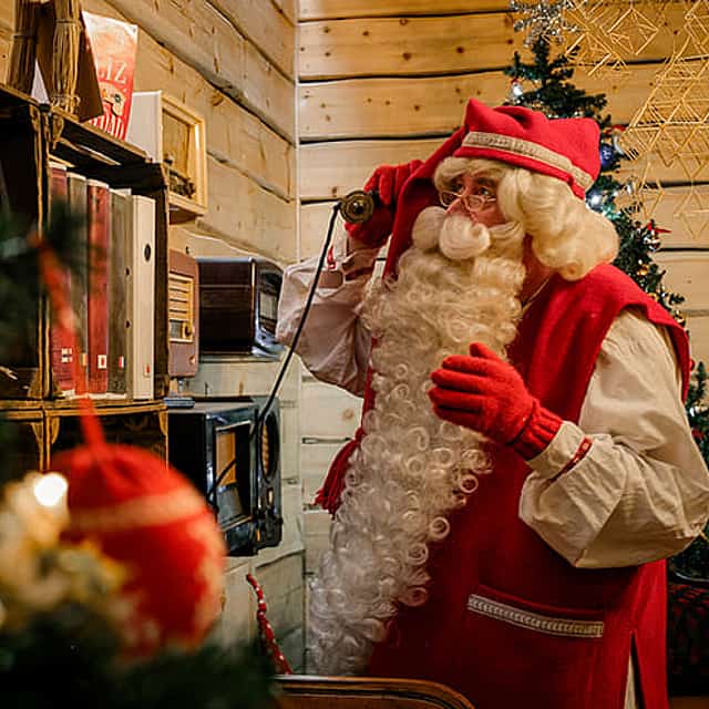 Santa´s Workshop in Elves Village, Levi