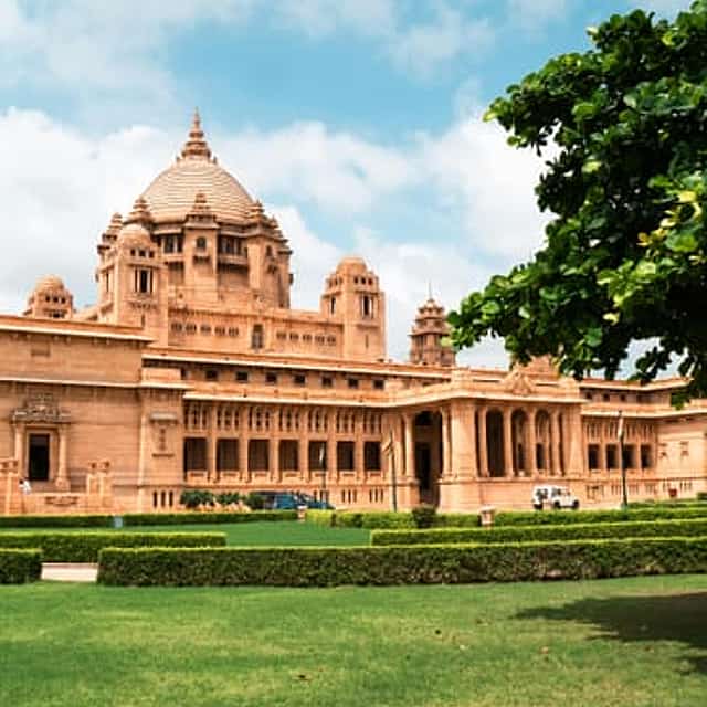 6-Day Private Mewar & Marwar Tour – Udaipur, Jodhpur, Jaisalmer & Sam Desert