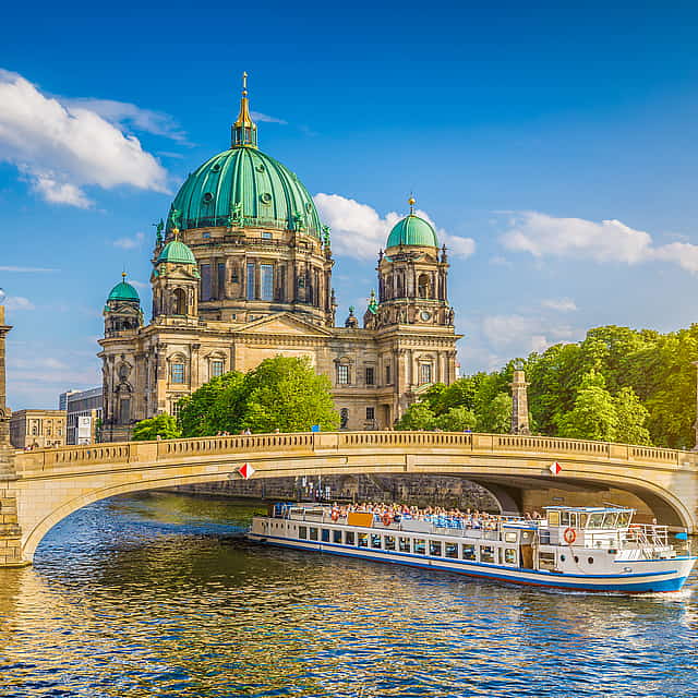 Welcome or Farewell Sightseeing Taxi Tour with Transfer from OR to the Airport