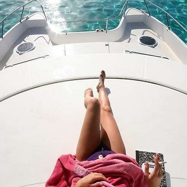 Crociera Privata in Motoryacht a Santorini