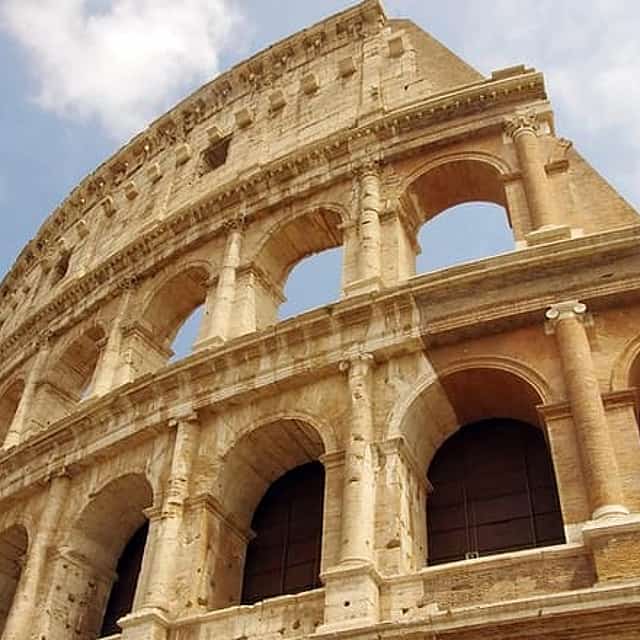 Private Transfer from Praiano to Rome with 2hr for sightseeing