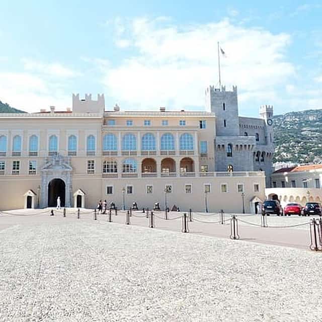 Private Direct Transfer From Cannes to Monaco