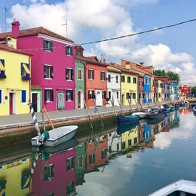 Grand Canal Boat Private Tour: Murano and Burano