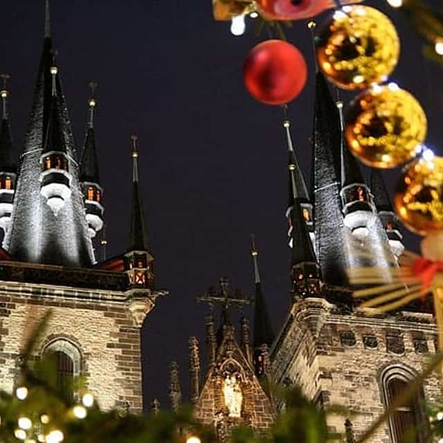 Praga: tour de Navidad por la Plaza de Wenceslao, el centro histórico y más