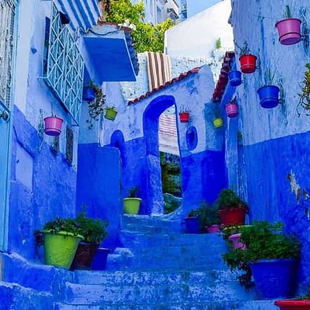 Chefchaouen Private 6-Days Tour from Marrakech via Merzouga and Casablanca