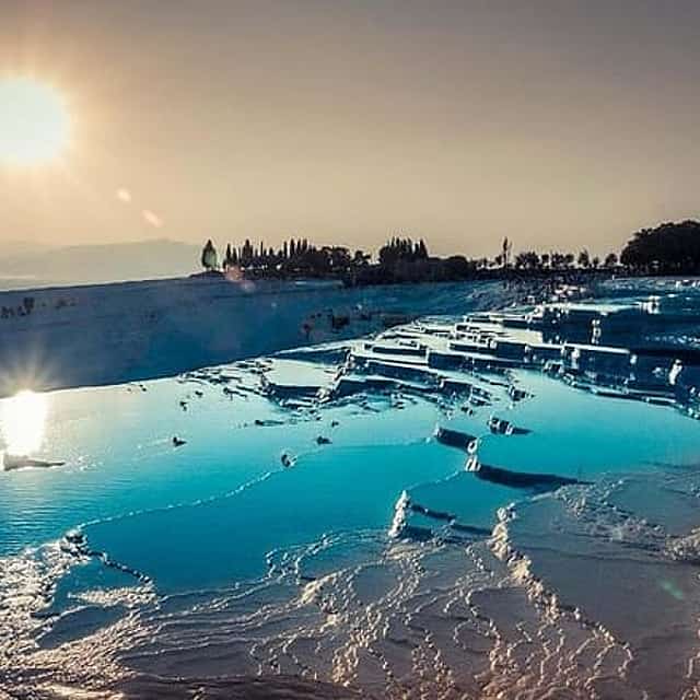 Kusadasi to Pamukkale Small Group Tour with Lunch and Transfer