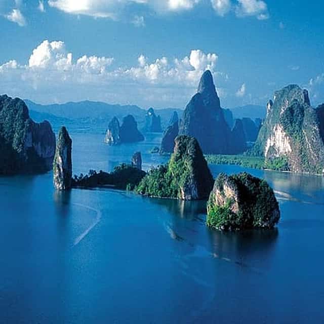 Full-Day Speedboat Tour: James Bond and Khai Islands with Lunch