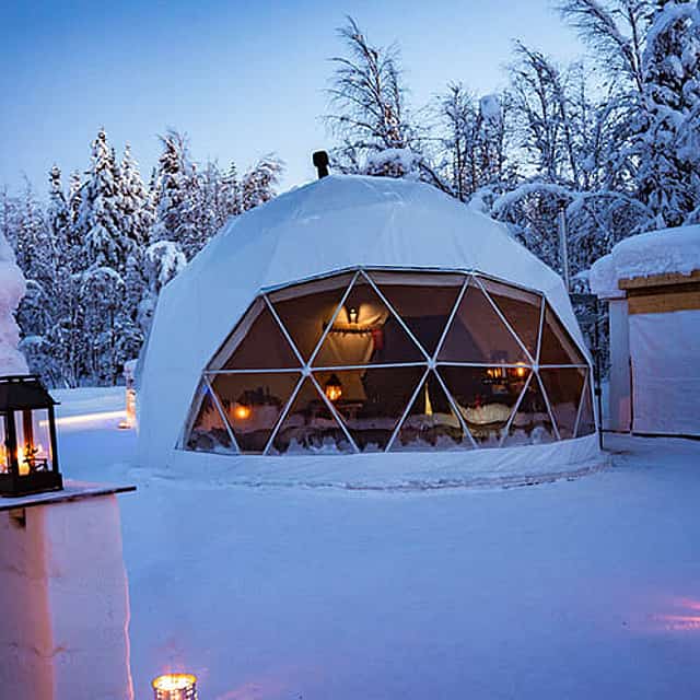 Blue Moment at Polarman’s Camp — early evening winter experience, Levi ®