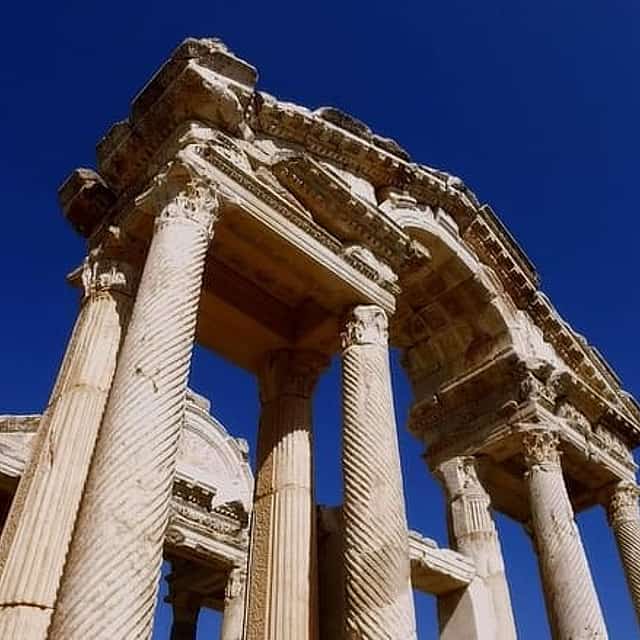 Aphrodisias Private Tour from Izmir