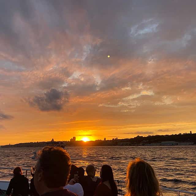 Bosphorus Sunset Yacht Cruise