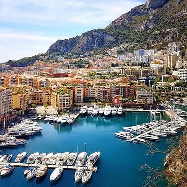 Private Transfer From Lyon To Monaco With a 2 Hour Stop in Nice