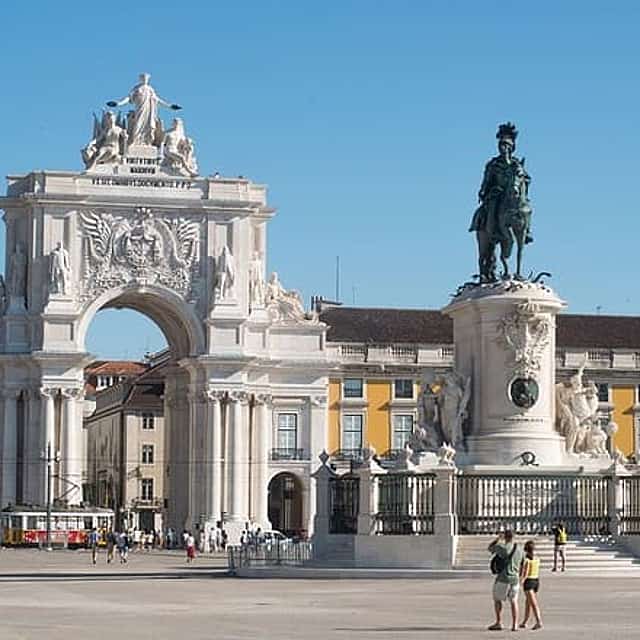 Private Tour 2 Tage Fátima und Lissabon