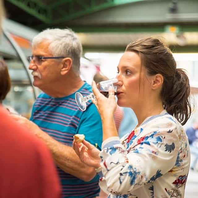 The Marais Private Food Tour with a French Gastronomy Expert