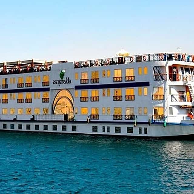 6 Day Nile Cruise from Aswan to Luxor with Domestic flight